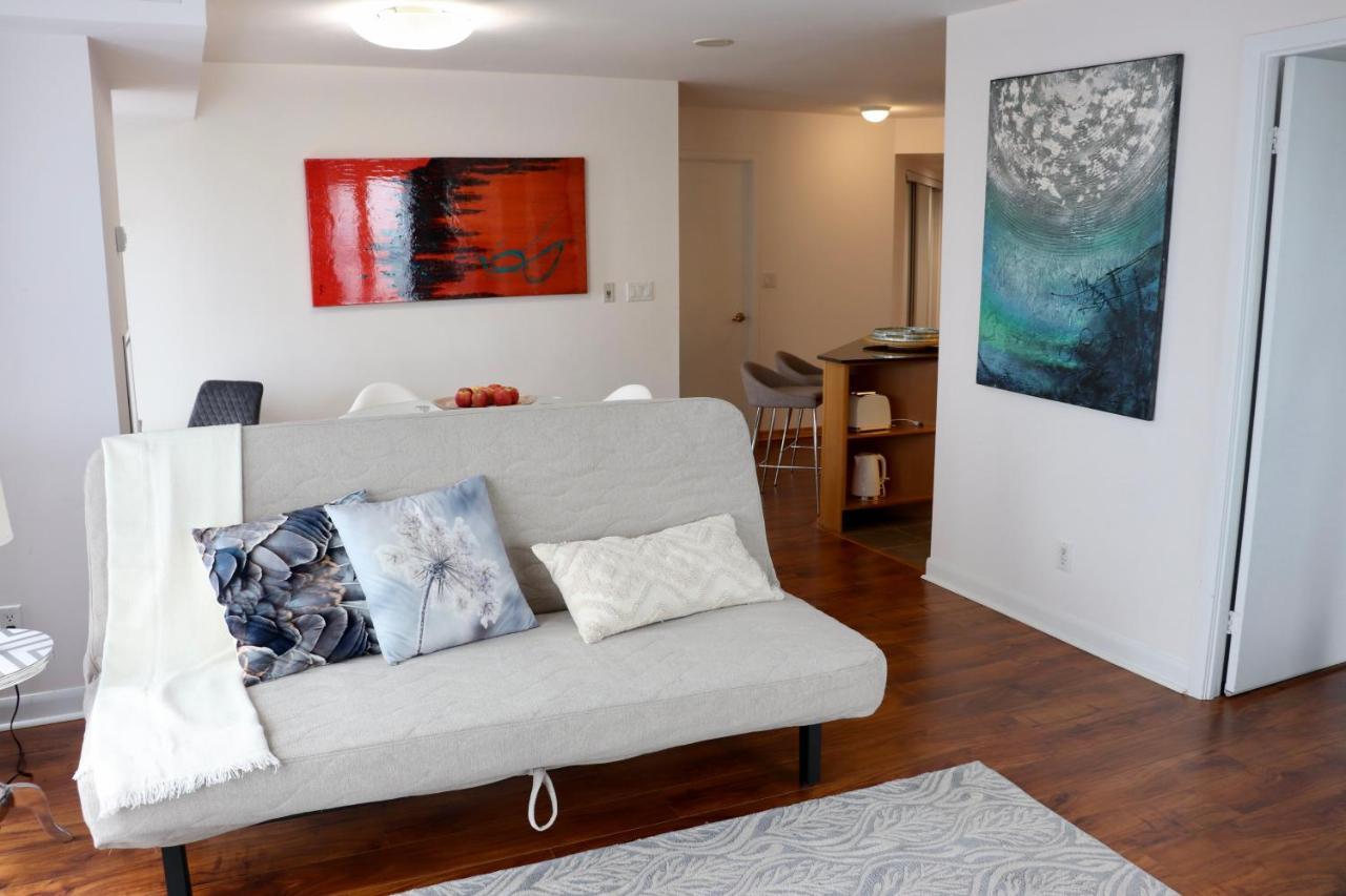 Apartment/2Bedrooms/2 Full Bathrooms/Free Parking Toronto Exteriör bild