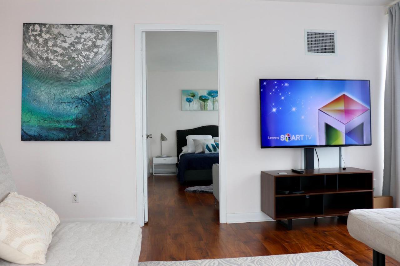 Apartment/2Bedrooms/2 Full Bathrooms/Free Parking Toronto Exteriör bild