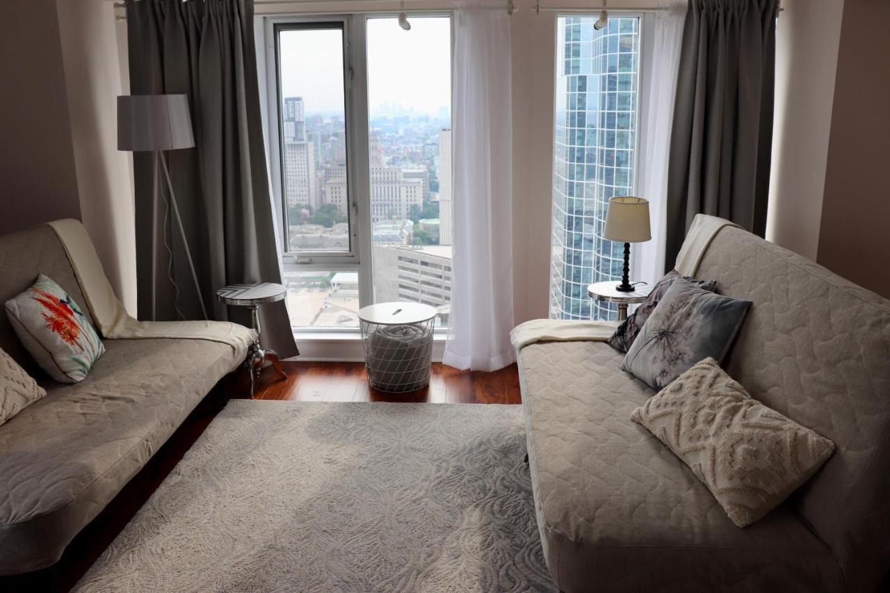 Apartment/2Bedrooms/2 Full Bathrooms/Free Parking Toronto Exteriör bild