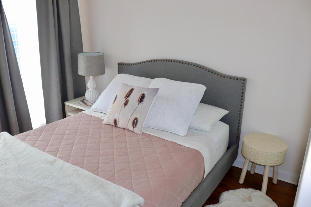 Apartment/2Bedrooms/2 Full Bathrooms/Free Parking Toronto Exteriör bild